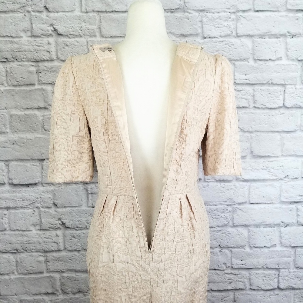 Darling dress cream brocade short sleeve scoop neckline back zipper size M - Picture 7 of 9